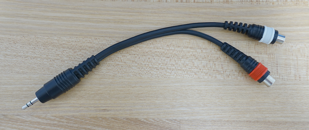 テレビのヘッドホン出力から接続する際に便利なステレオミニ→RCA(メス)分岐アダプター