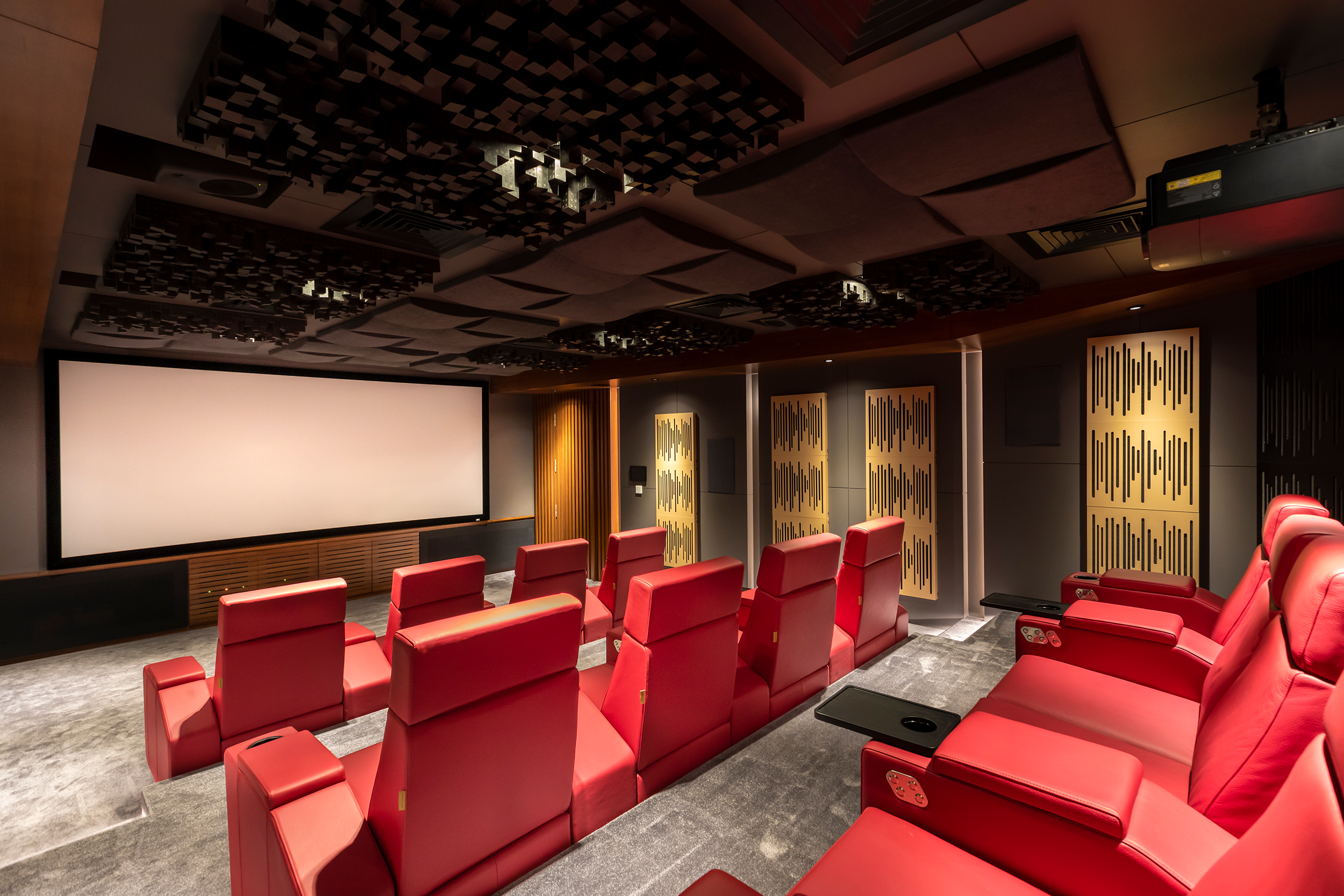 Genelec loudspeakers enhance upmarket home theatre project in Southern India