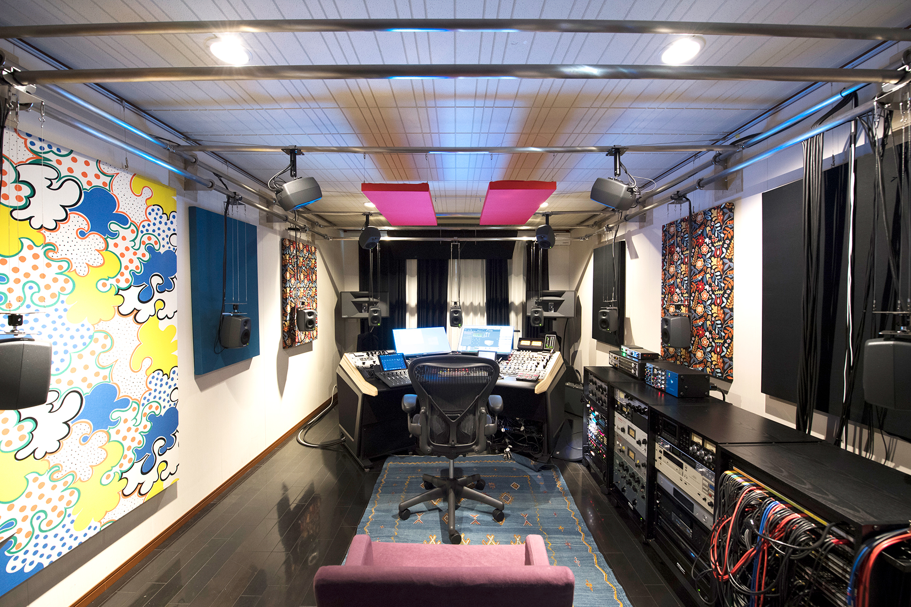 At Home | Goh Hotoda - \新たな音楽表現を切り開くイマーシブ