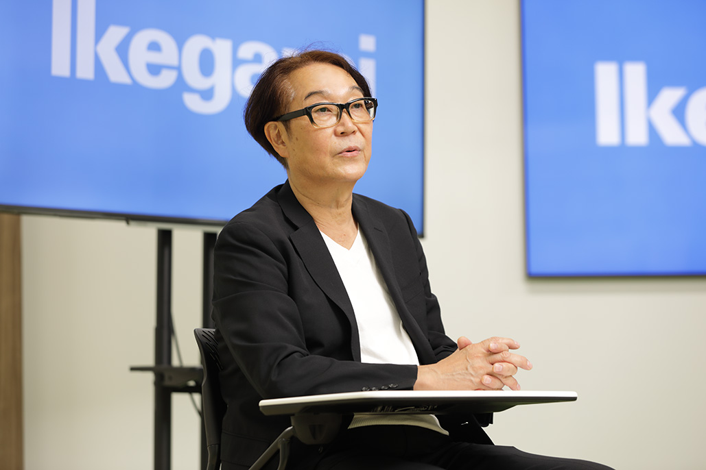 セミナールームの音響設計を行ったTXA Planningの平井哲史氏