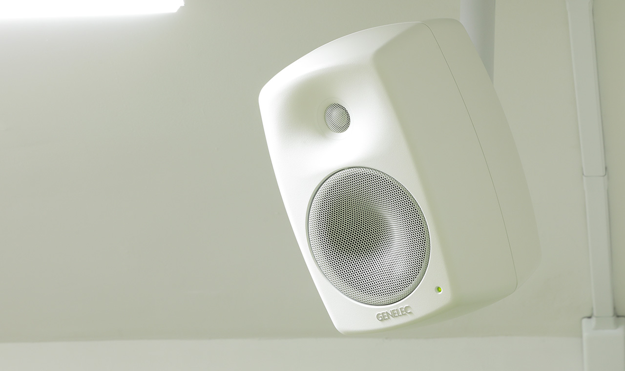 池上通信機のセミナールームに導入された4430