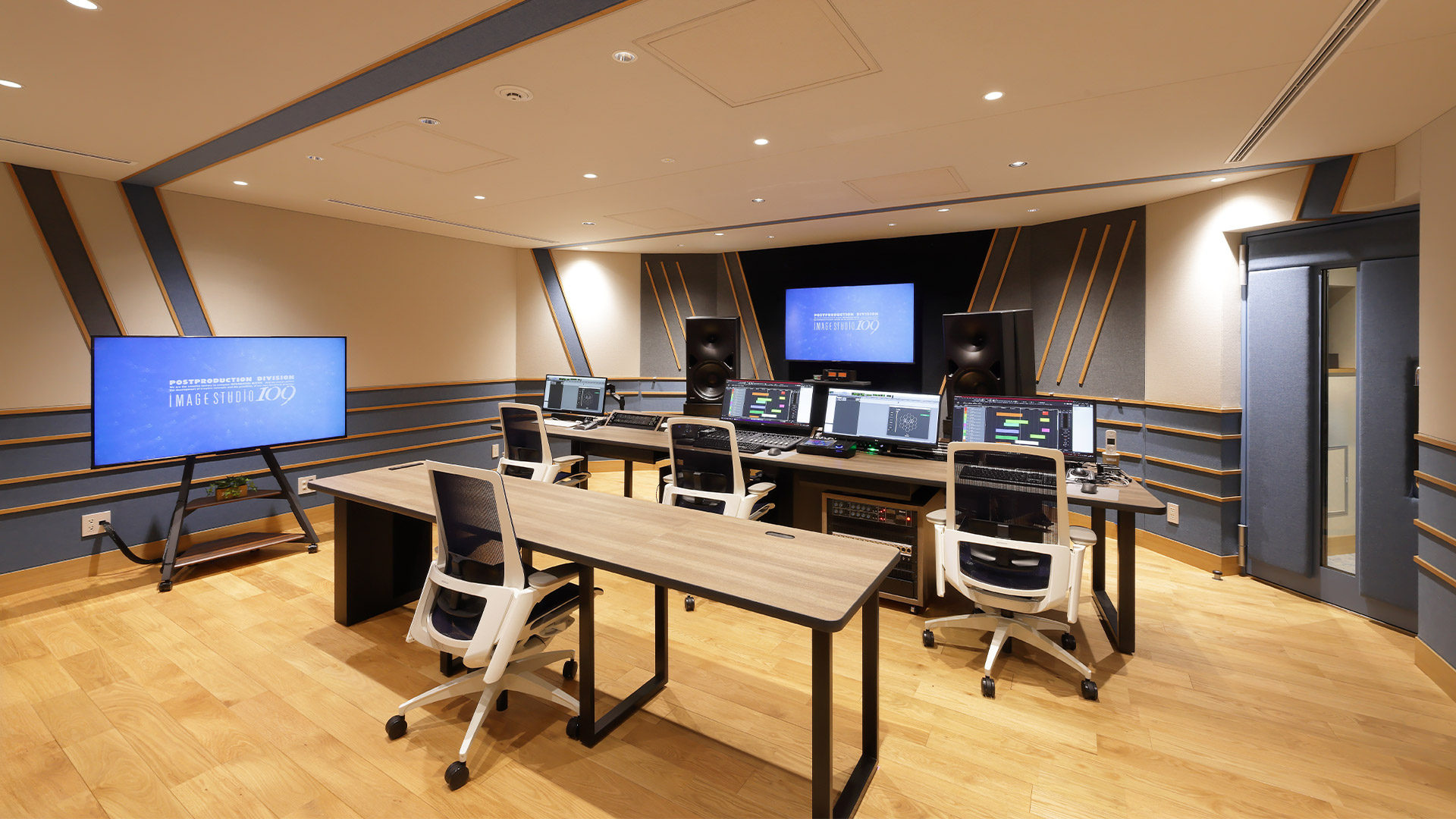 IMAGE STUDIO 109