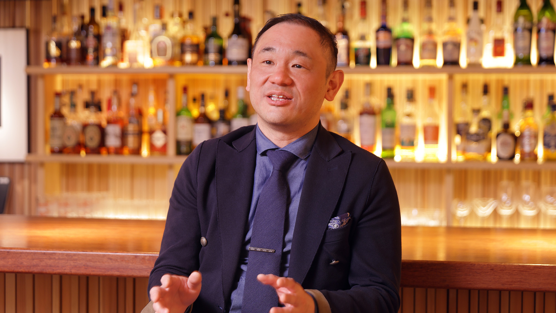 THE MOMENT JAZZ CLUB