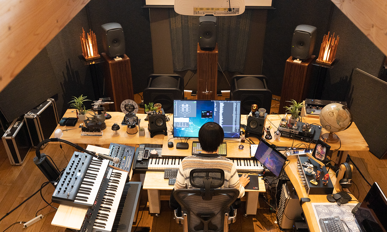 At Home | 光田康典氏のプライベート・スタジオを訪ねる